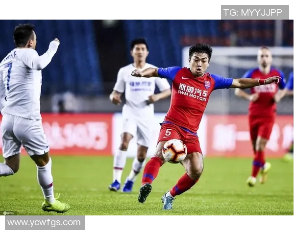 上海申花迎战重庆斯威全力争胜力争中超积分榜上游位置